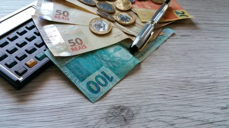 Como administrar melhor meu dinheiro ganhando pouco